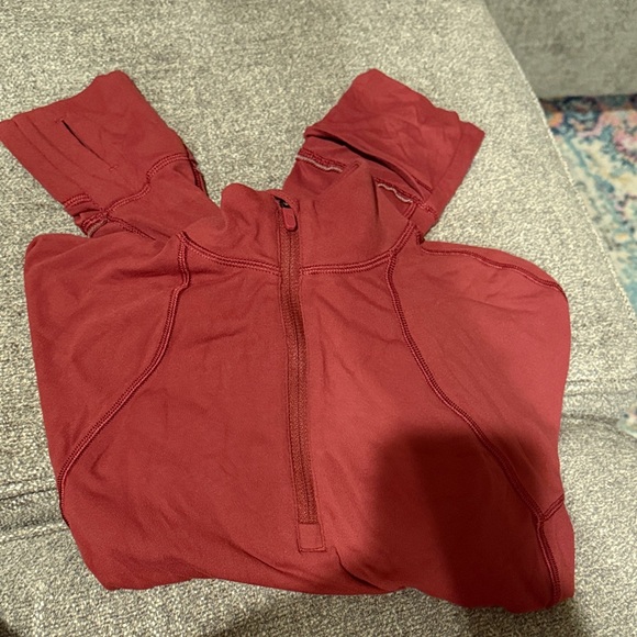 lululemon athletica Red Sweatshirt - Picture 1 of 3